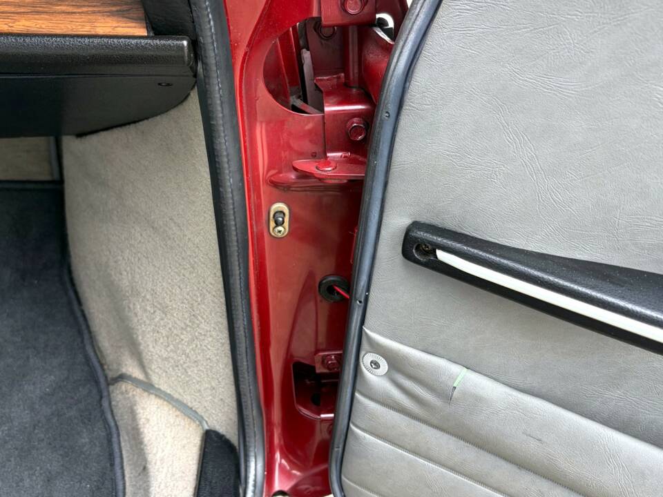 Image 23/24 of Saab 99 (1980)