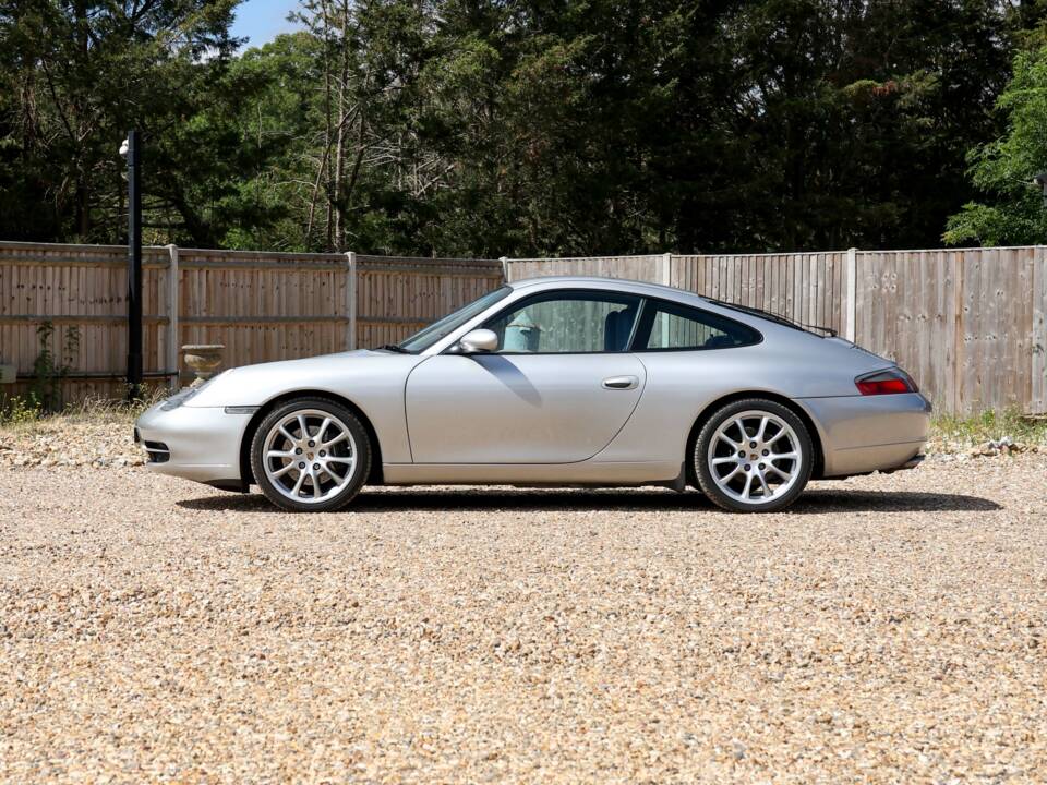 Bild 20/38 von Porsche 911 Carrera (1998)