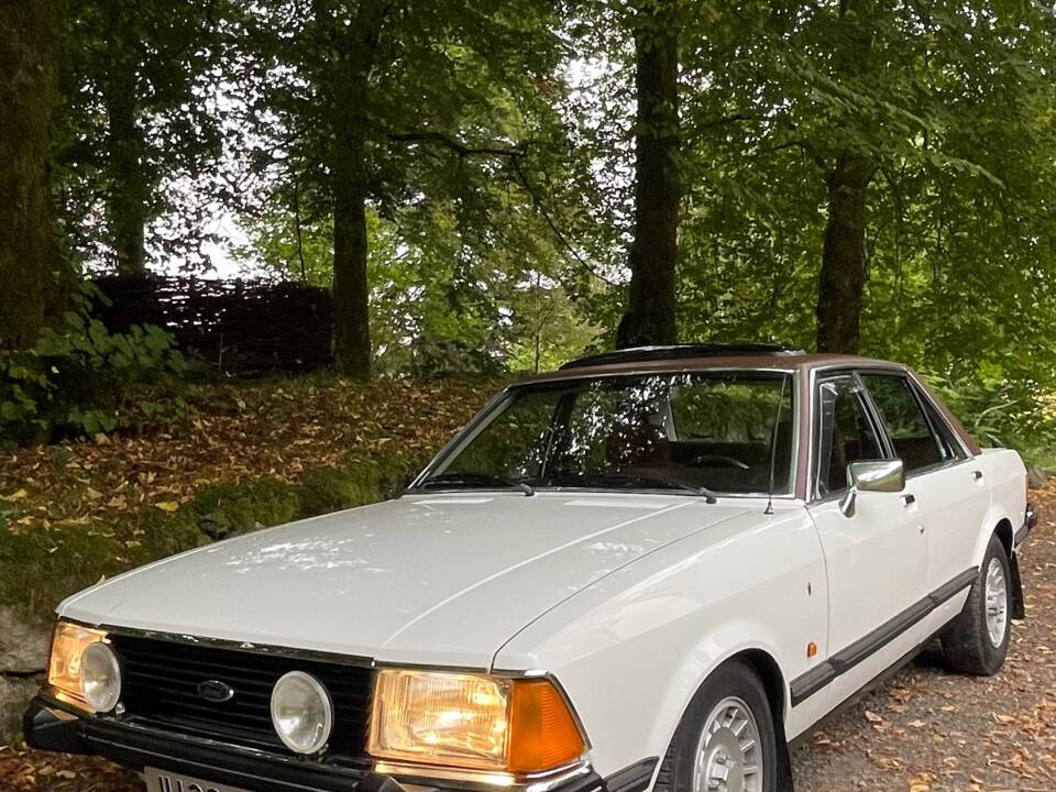 Imagen 10/26 de Ford Granada 2.8 (1977)