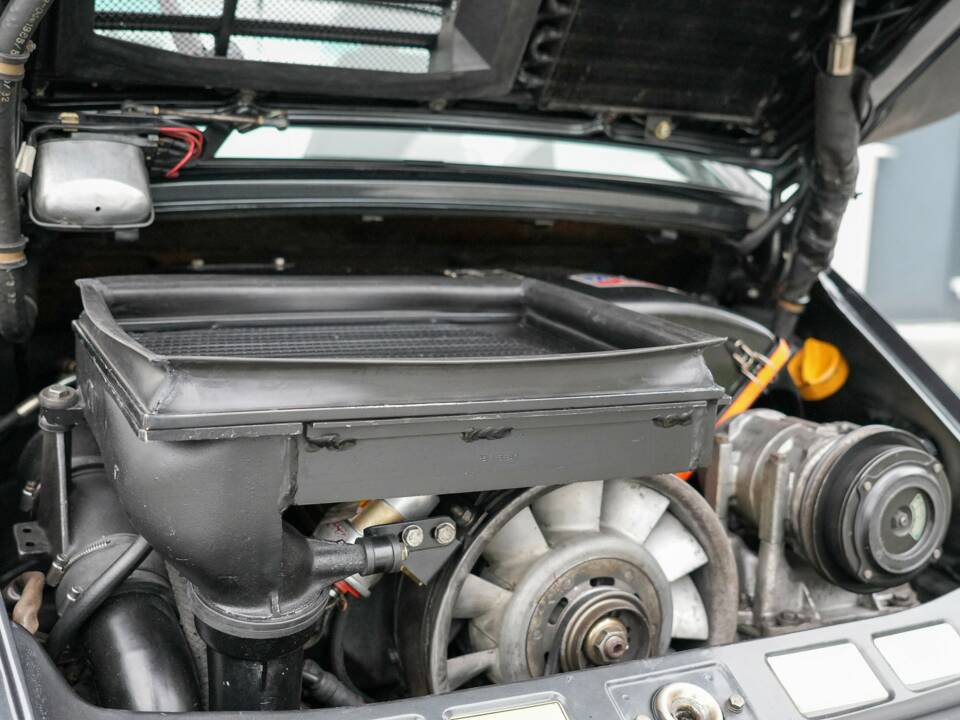Bild 32/50 von Porsche 911 Turbo 3.3 (1986)