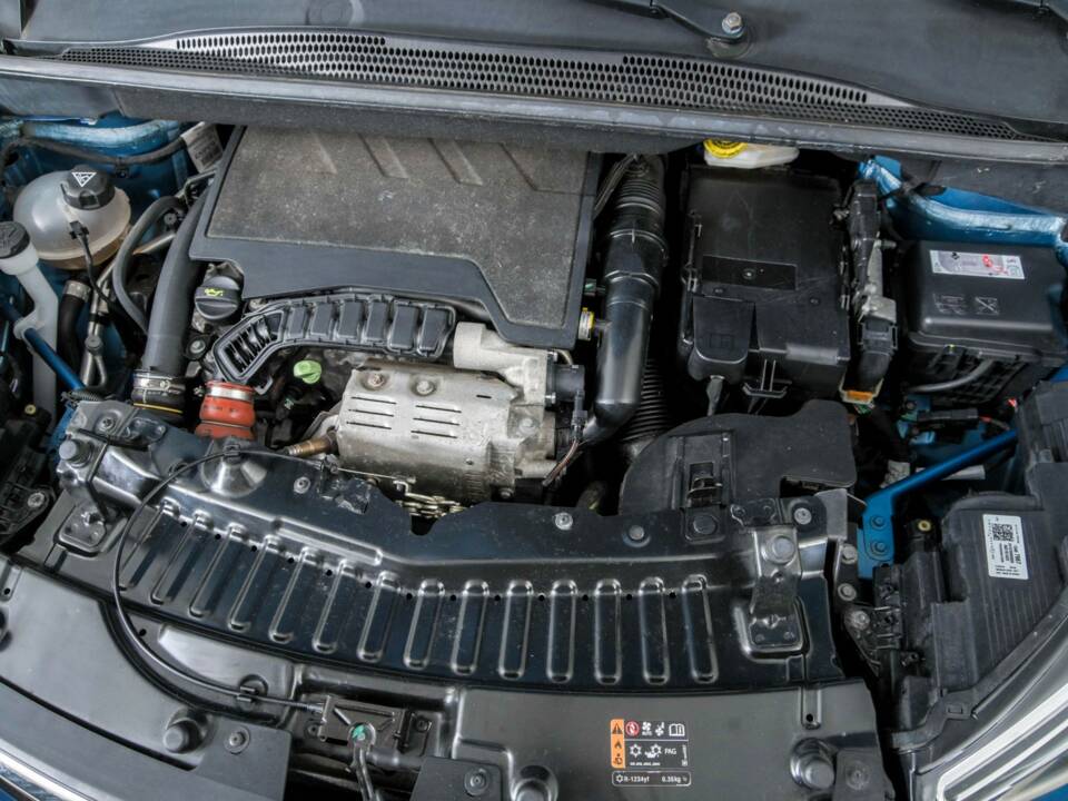 Image 41/50 de Opel Crossland X 1.2 Turbo (2020)