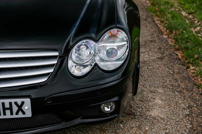 Bild 50/50 von Mercedes-Benz SL 55 AMG (2004)