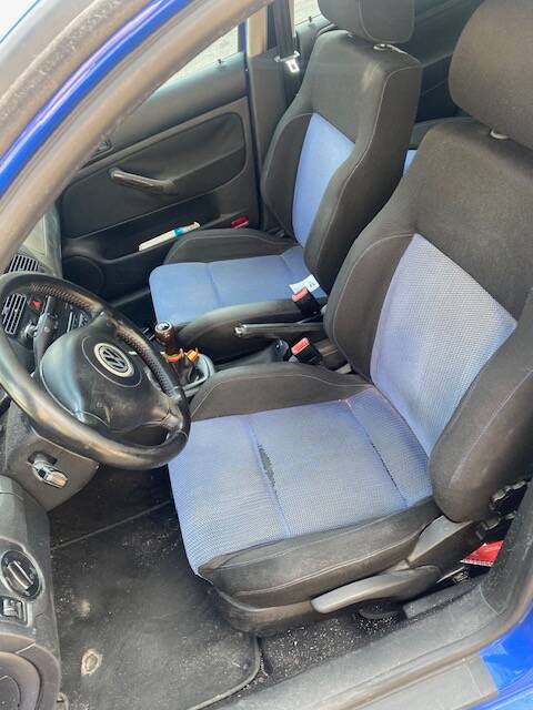 Bild 6/12 von Volkswagen Golf IV 1.8T GTI (2001)