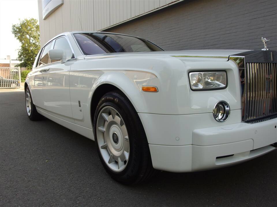Bild 18/98 von Rolls-Royce Phantom VII (2006)