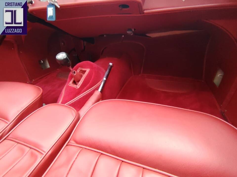 Image 50/74 of Jaguar XK 140 OTS (1956)