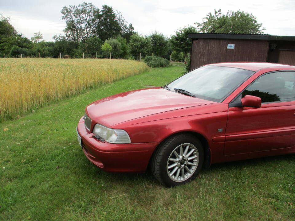 Bild 1/12 von Volvo C70 2.4 T (1998)