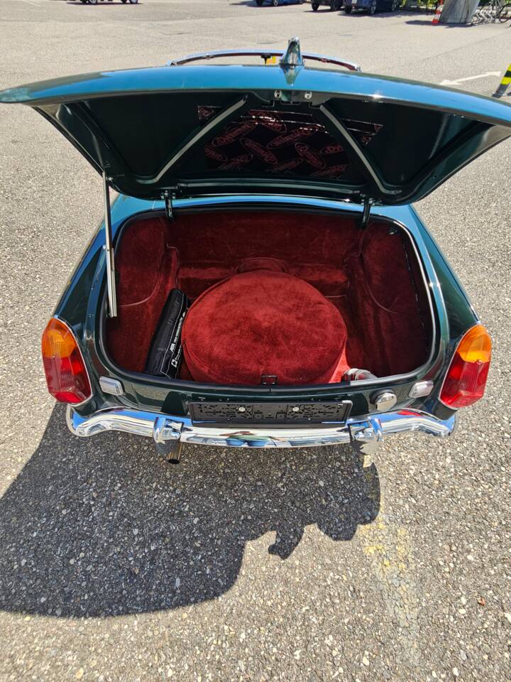 Bild 15/24 von MG MGB (1968)
