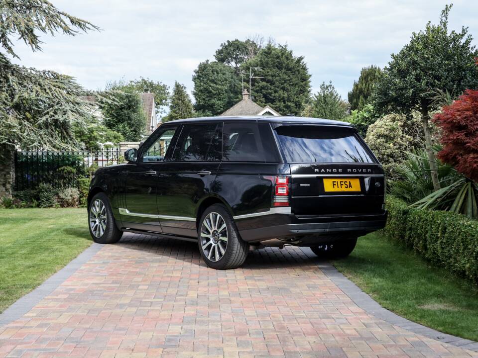 Imagen 20/49 de Land Rover Range Rover Sport SVR (2014)