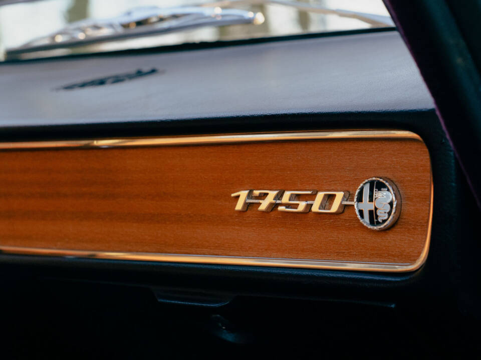 Image 50/78 de Alfa Romeo 1750 Berlina (1970)