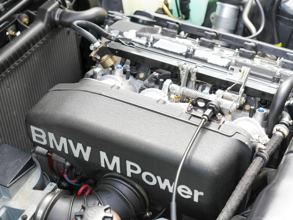 Image 18/34 de BMW M3 (1986)