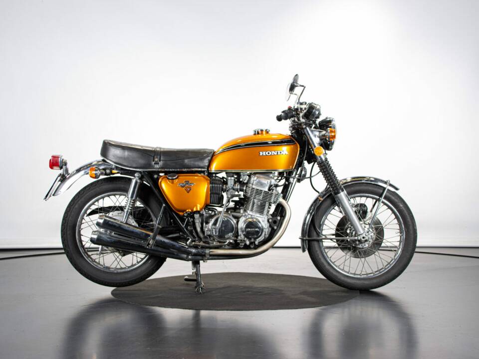 Image 5/50 of Honda CB 750 Four (1975)