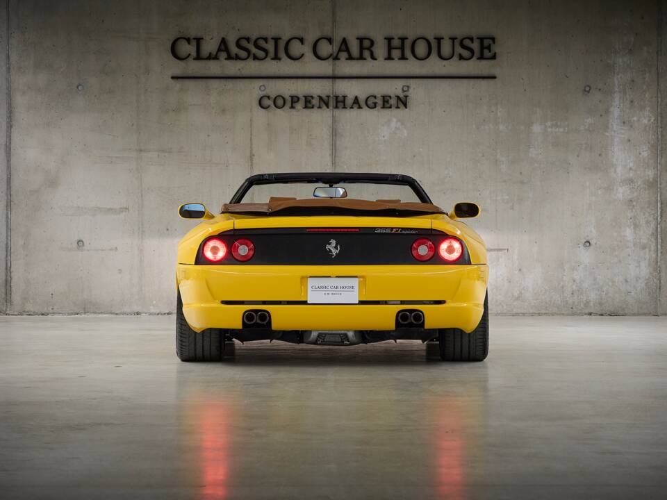 Image 8/100 of Ferrari F 355 Spider (1999)