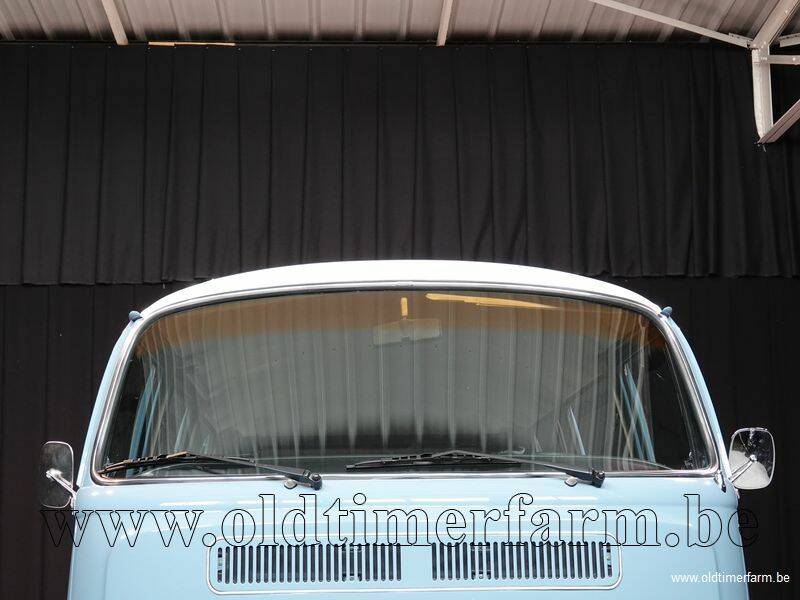 Imagen 10/15 de Volkswagen T2a panel van (1969)