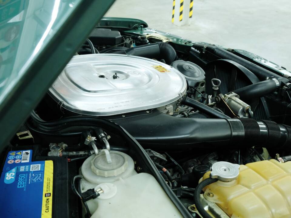 Bild 13/50 von Mercedes-Benz 420 SEL (1990)