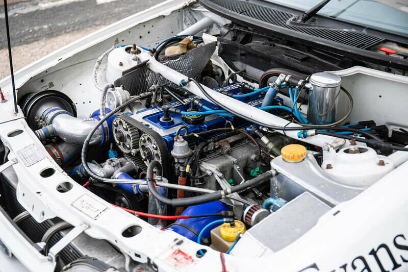 Image 16/50 of Ford Sierra RS Cosworth (1988)