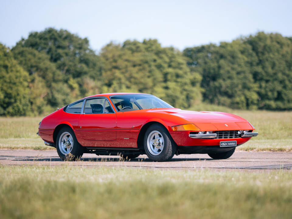 Immagine 1/50 di Ferrari 365 GTB&#x2F;4 Daytona (1973)