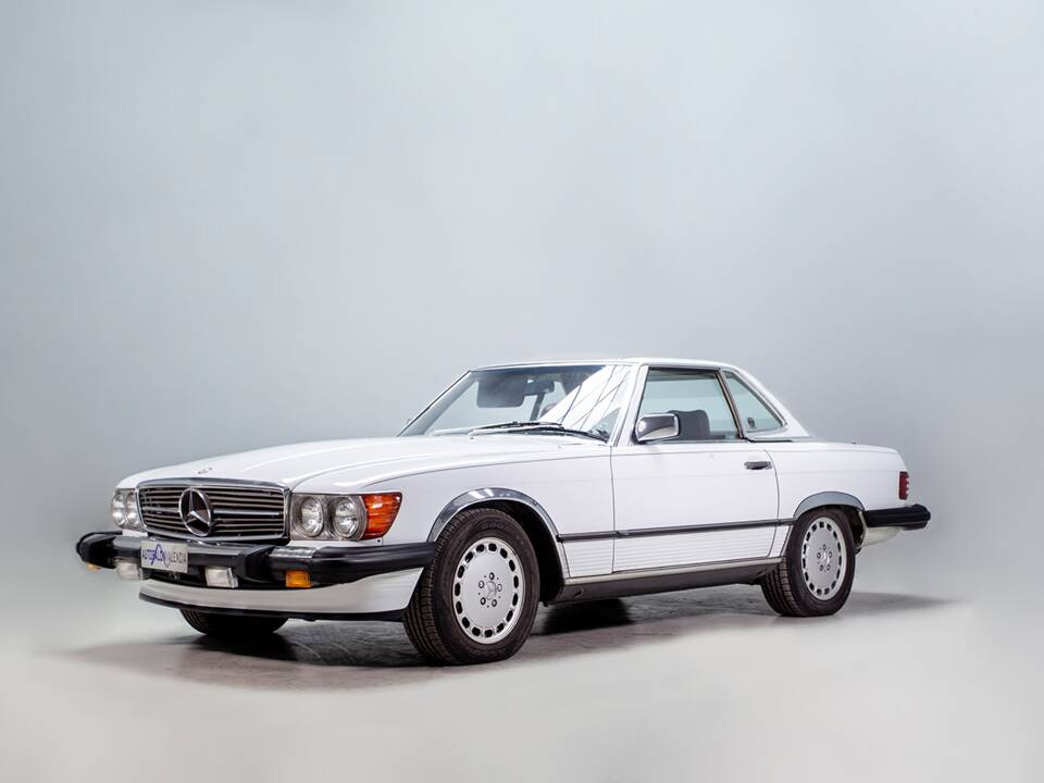 Image 6/48 of Mercedes-Benz 560 SL (1988)