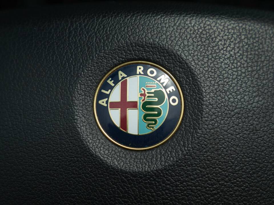 Bild 47/50 von Alfa Romeo Spyder (1998)
