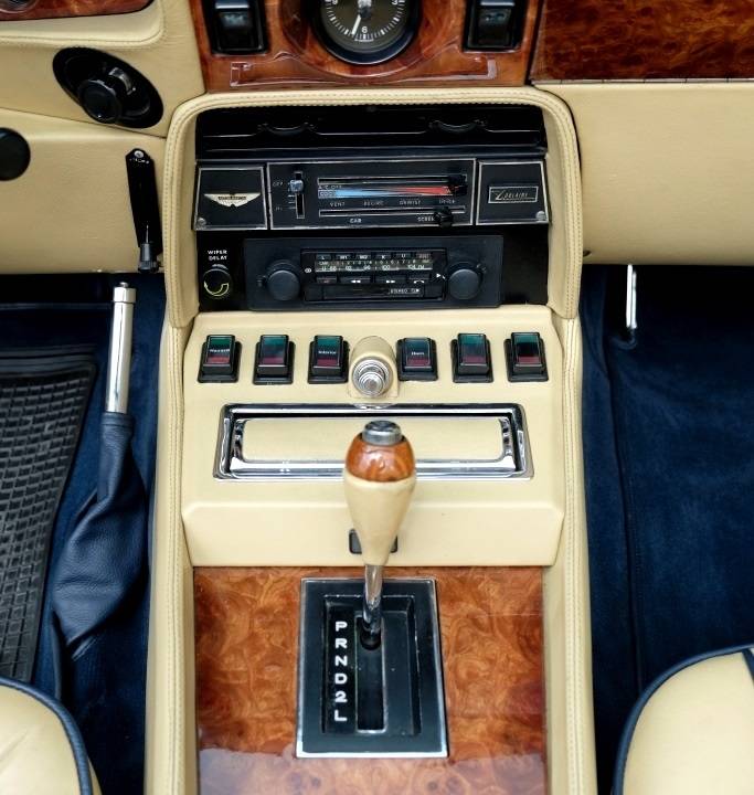 Bild 15/41 von Aston Martin V8 Volante (1979)