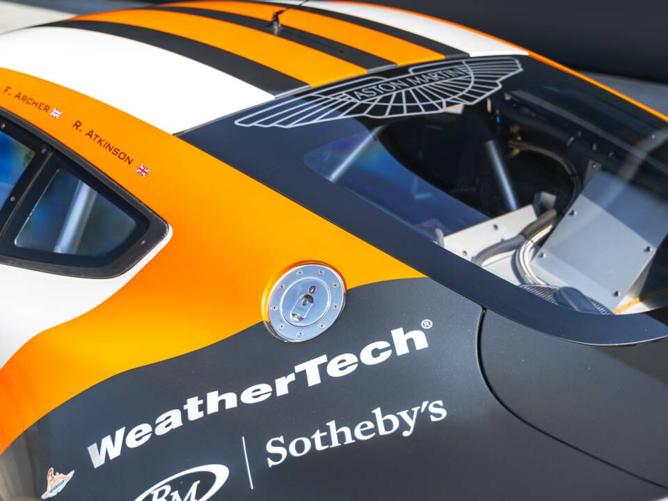 Bild 4/50 von Aston Martin V8 Vantage (2010)
