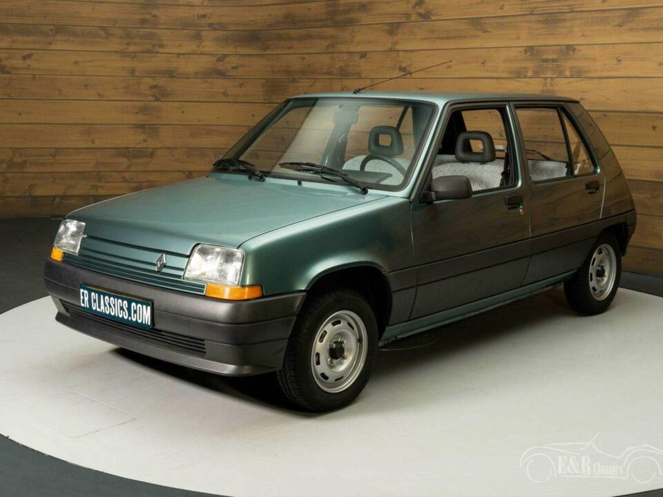 Image 6/19 of Renault R 5 (1990)