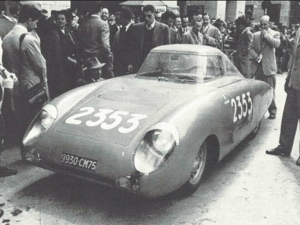 Image 42/43 of Autobleu 750 MM (1954)