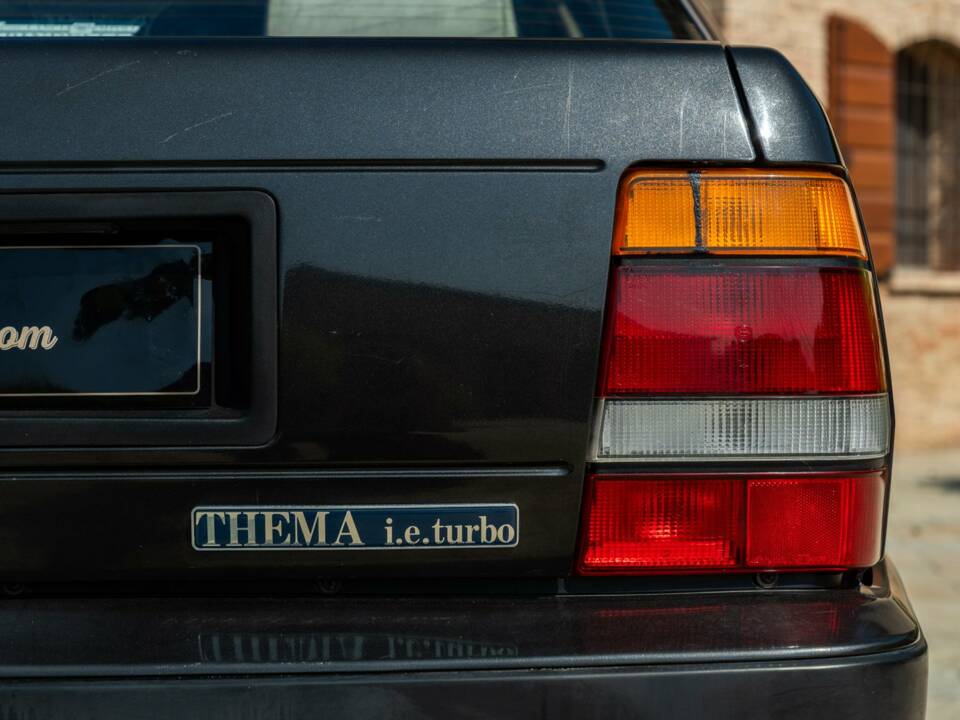 Bild 16/50 von Lancia Thema I.E. Turbo (1986)