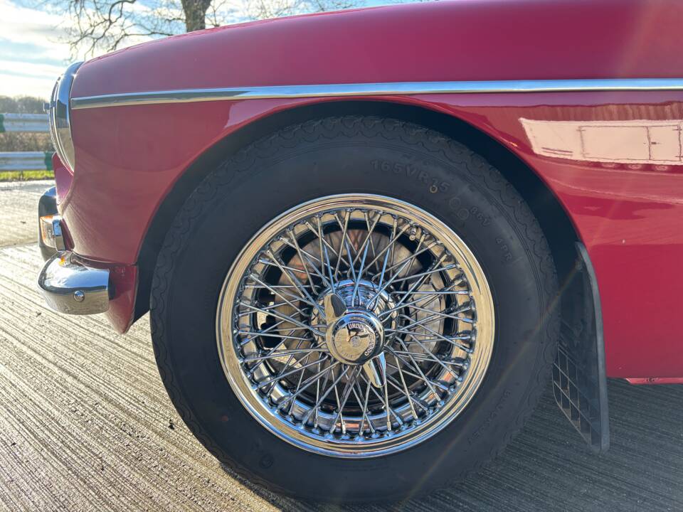 Afbeelding 8/39 van MG MGC GT (1969)