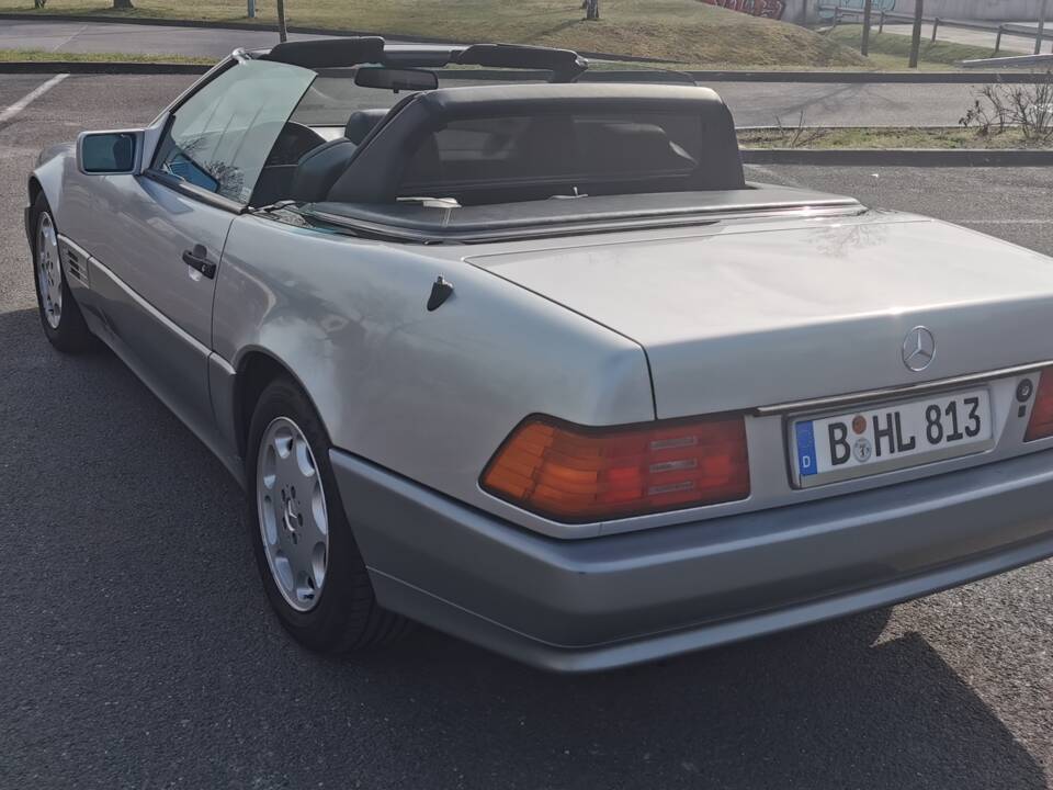 Afbeelding 7/58 van Mercedes-Benz 500 SL (1991)
