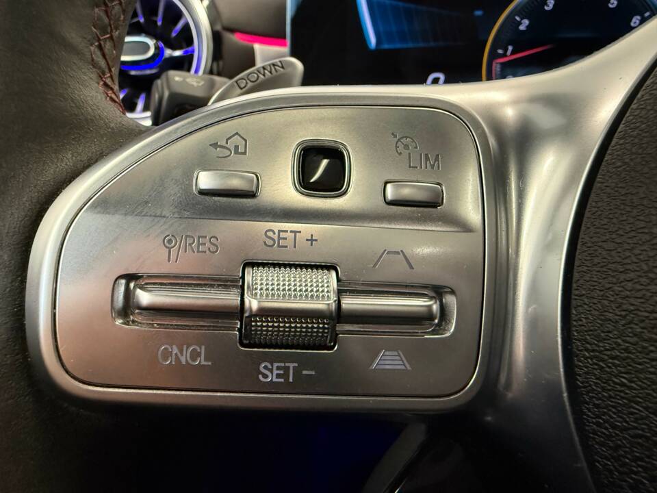 Image 18/31 of Mercedes-AMG CLA 45 S 4MATIC+ (2021)