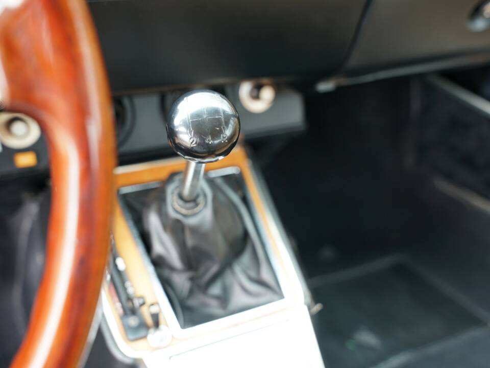 Bild 39/50 von Alfa Romeo 2000 GTV (1974)