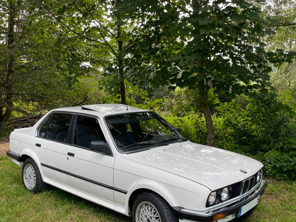 Image 2/6 of BMW 325ix (1986)