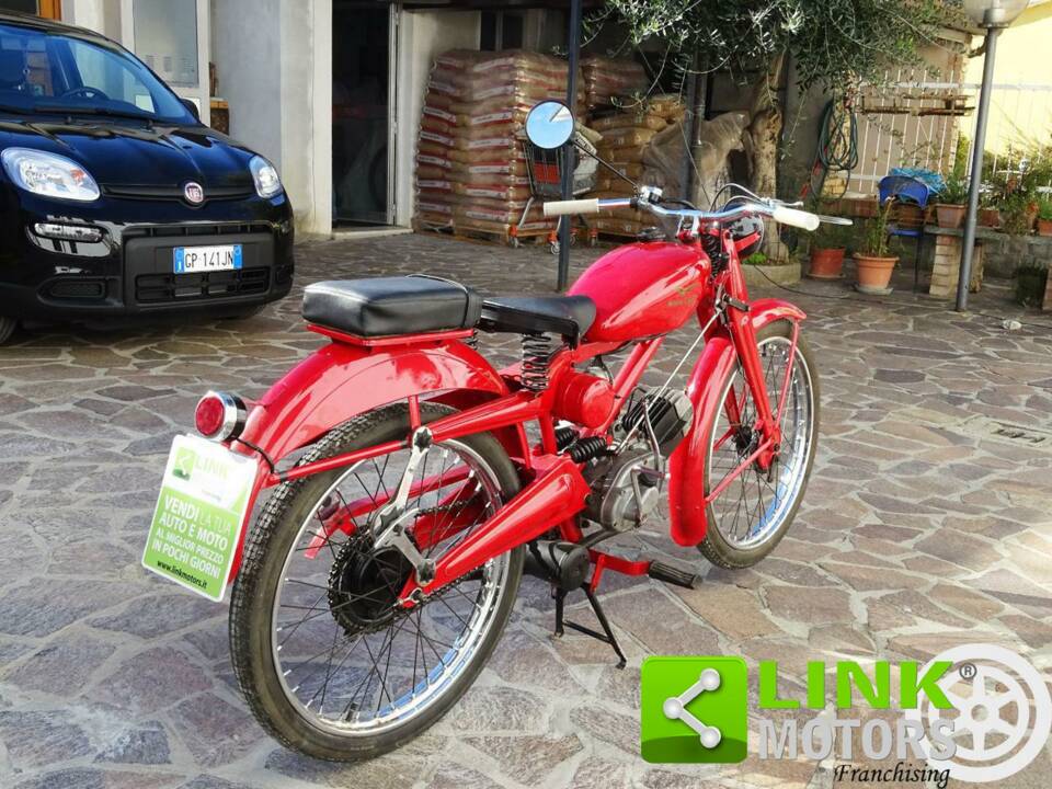 Image 7/10 of Moto Guzzi DUMMY (1956)