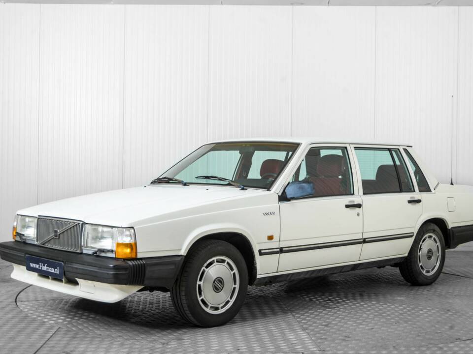 Image 1/50 de Volvo 740 (1984)