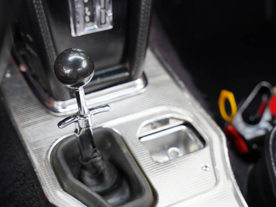 Image 31/50 of Chevrolet Corvette Sting Ray (1963)