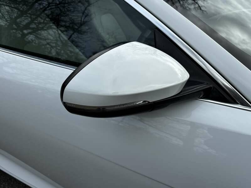 Image 36/50 of Jaguar F-Type (2014)