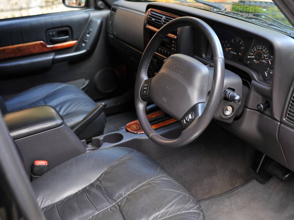 Bild 31/33 von Jeep Cherokee (1998)
