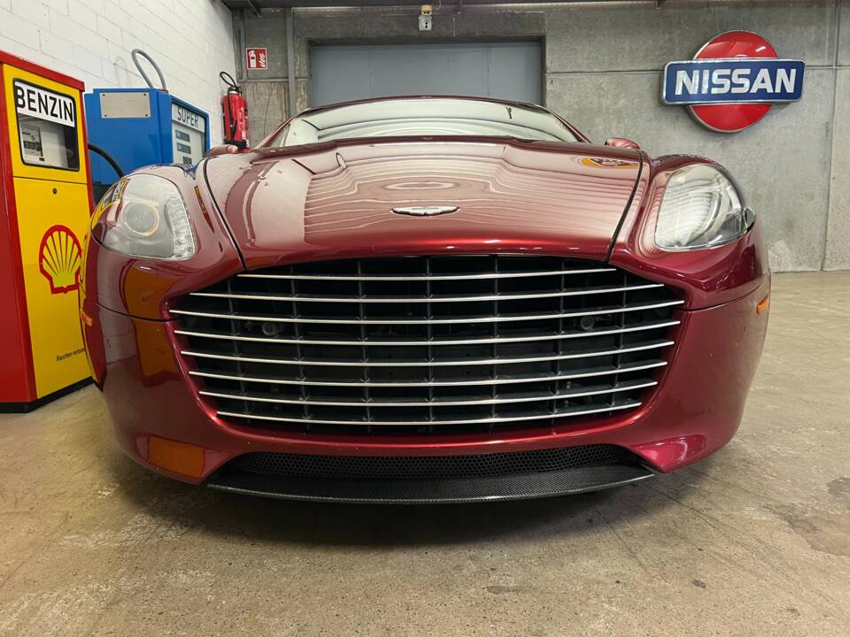 Imagen 3/17 de Aston Martin Rapide (2011)