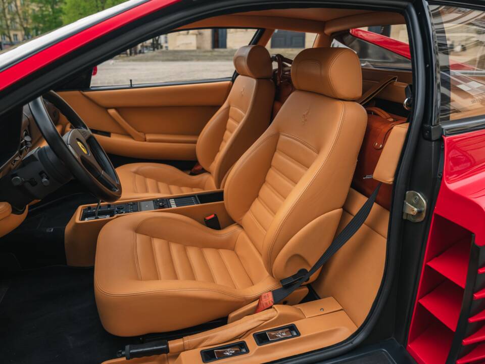 Image 26/46 of Ferrari 512 TR (1994)