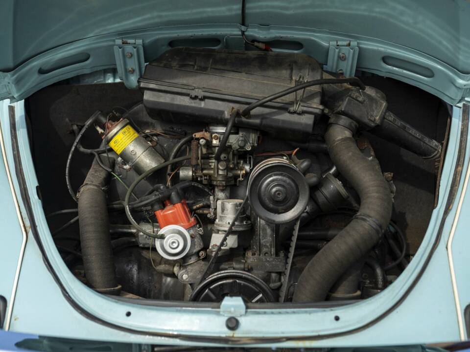 Image 46/50 of Volkswagen Jetta I 1.2 (1983)