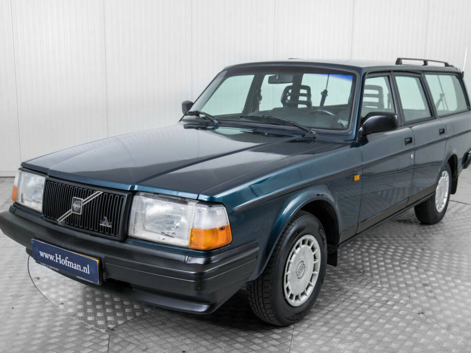 Imagen 17/50 de Volvo 245 Super Polar (1992)