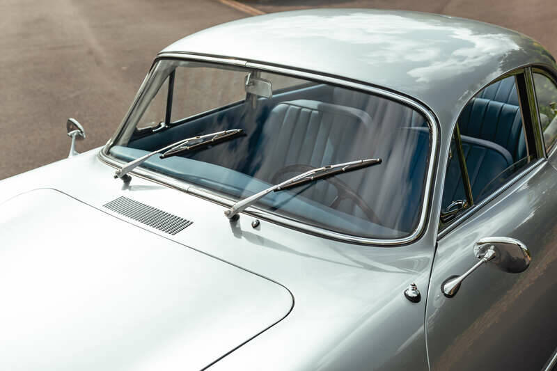 Image 38/50 de Porsche 356 B 1600 (1962)