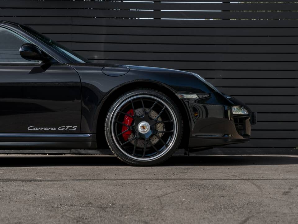 Image 45/50 de Porsche 911 Carrera GTS (2011)