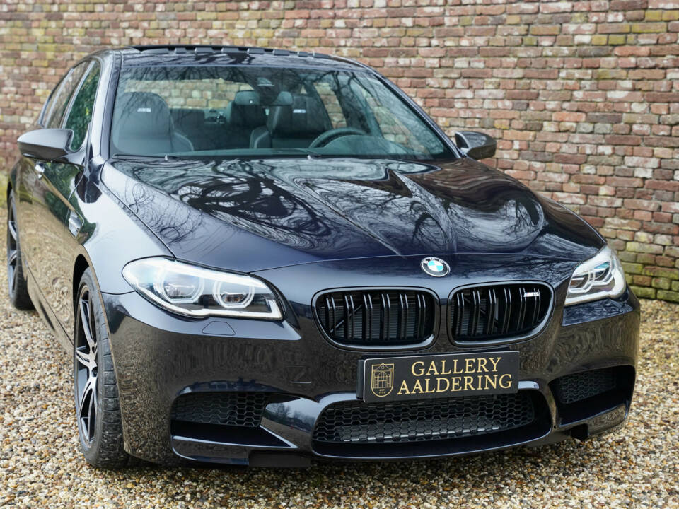 Bild 11/50 von BMW M5 &quot;Competition Edition&quot; (2017)