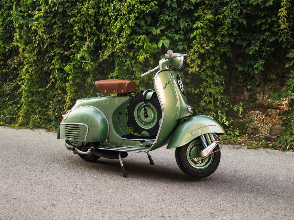 Immagine 8/32 di Piaggio Vespa 150 (1961)