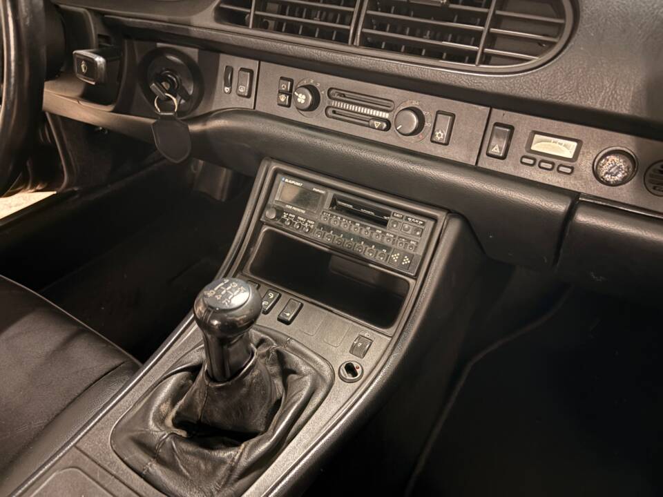 Bild 10/50 von Porsche 944 S2 (1991)
