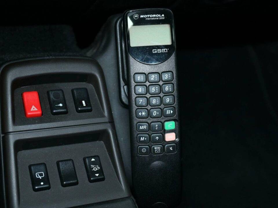 Image 23/50 de Porsche 911 Carrera 4S (1996)