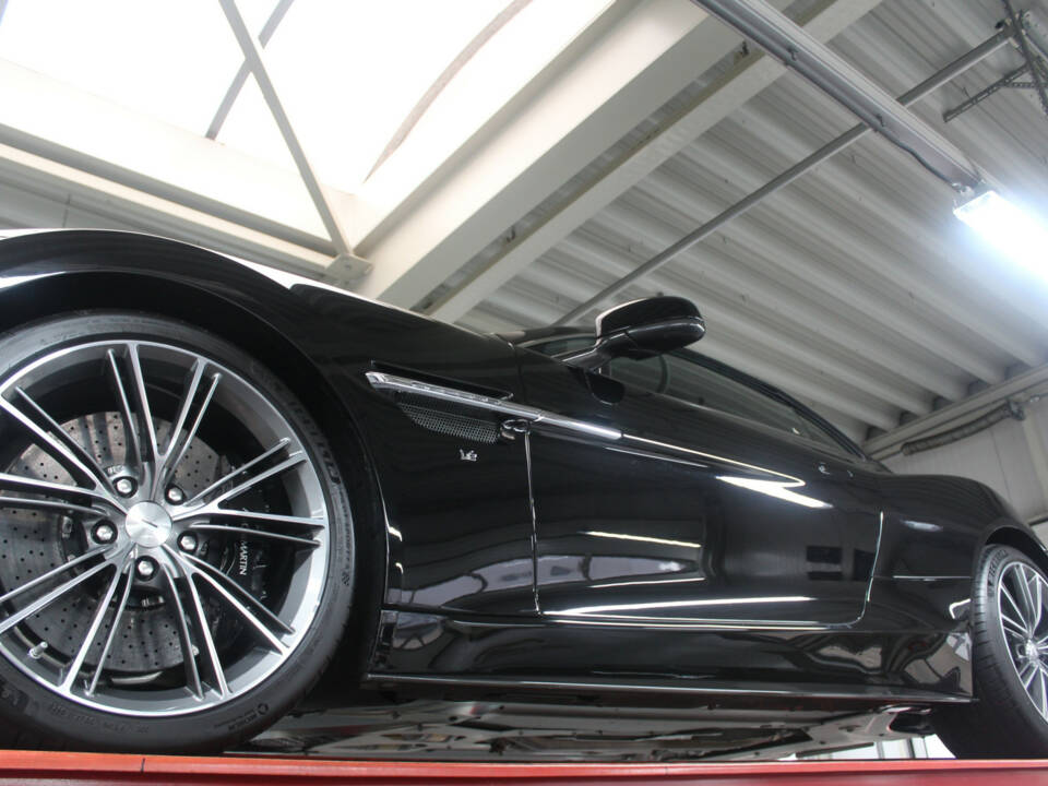 Image 7/50 of Aston Martin Vanquish Volante (2014)