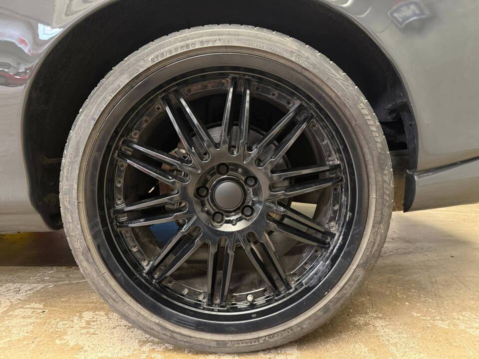 Image 18/21 of Jaguar XKR (1998)