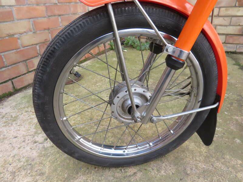 Bild 25/29 von Honda DUMMY (1976)